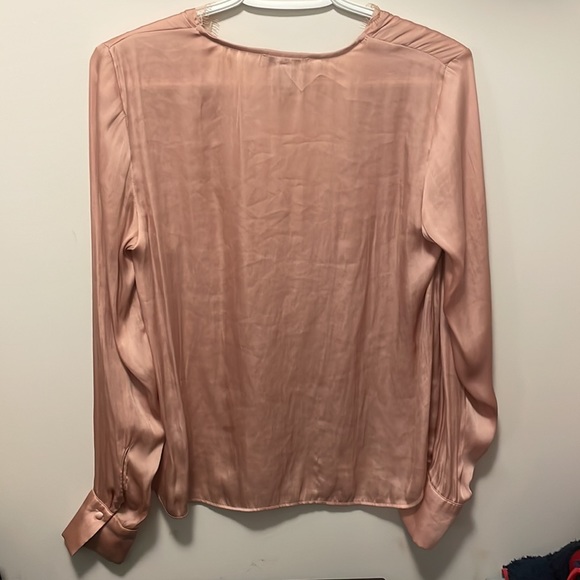 Pink blouse - Picture 2 of 2